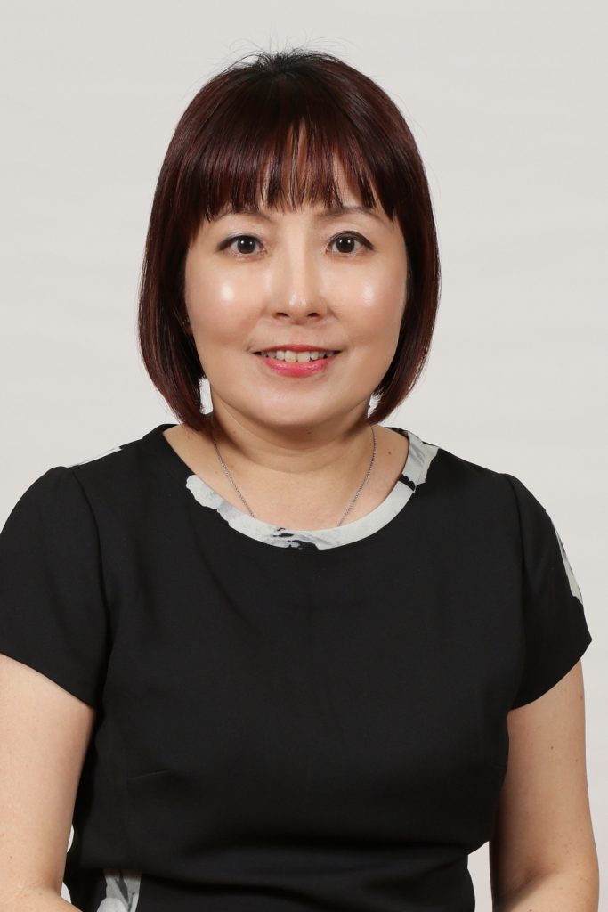 Mrs Karen Ong